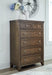Shawbeck Chest of Drawers Chest Ashley Furniture