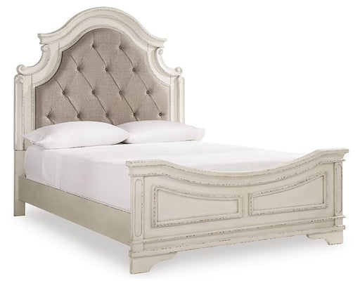 Realyn Upholstered Bed Bed Ashley Furniture