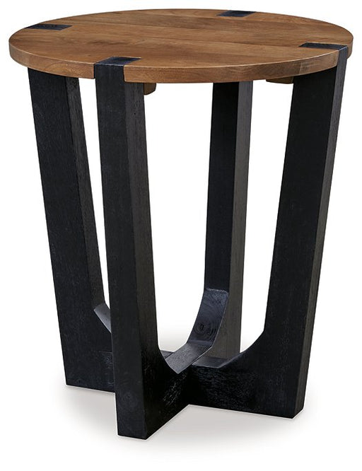 Hanneforth End Table End Table Ashley Furniture